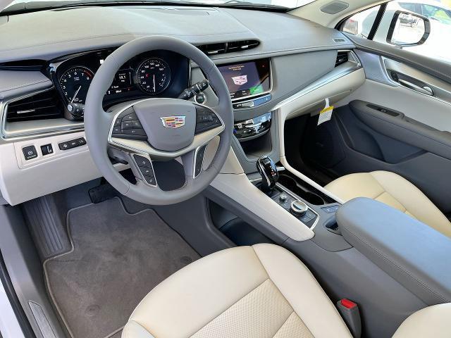 new 2025 Cadillac XT5 car, priced at $56,690