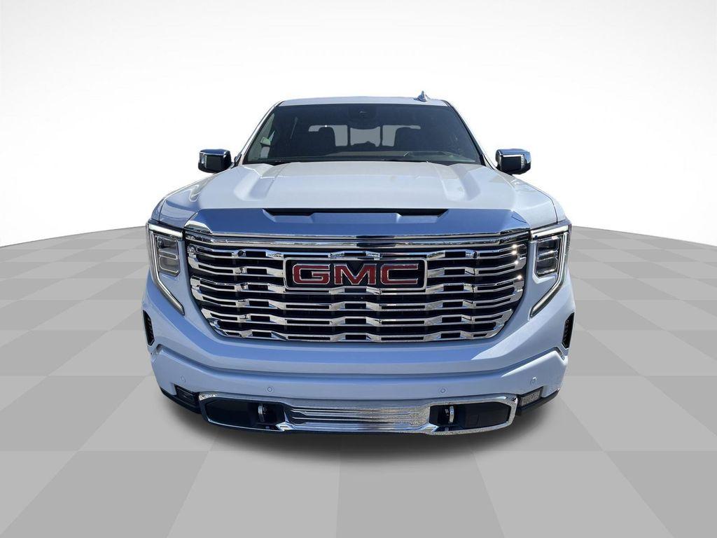 new 2026 GMC Sierra 1500 car, priced at $69,895