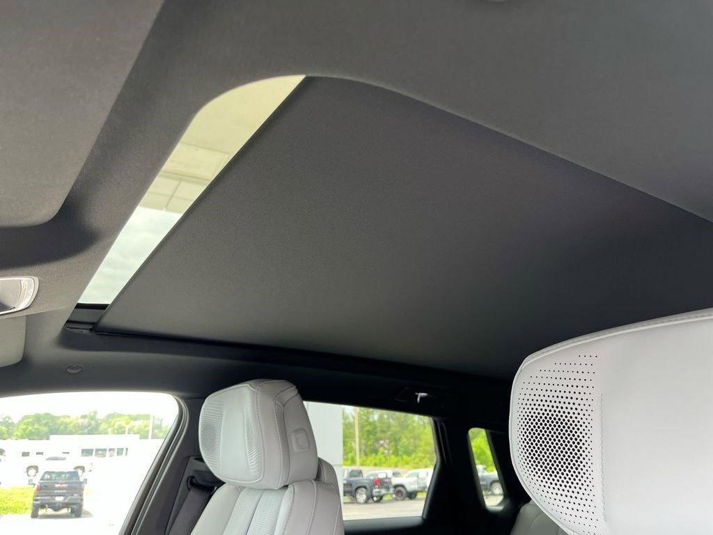 new 2025 Cadillac LYRIQ car, priced at $65,790