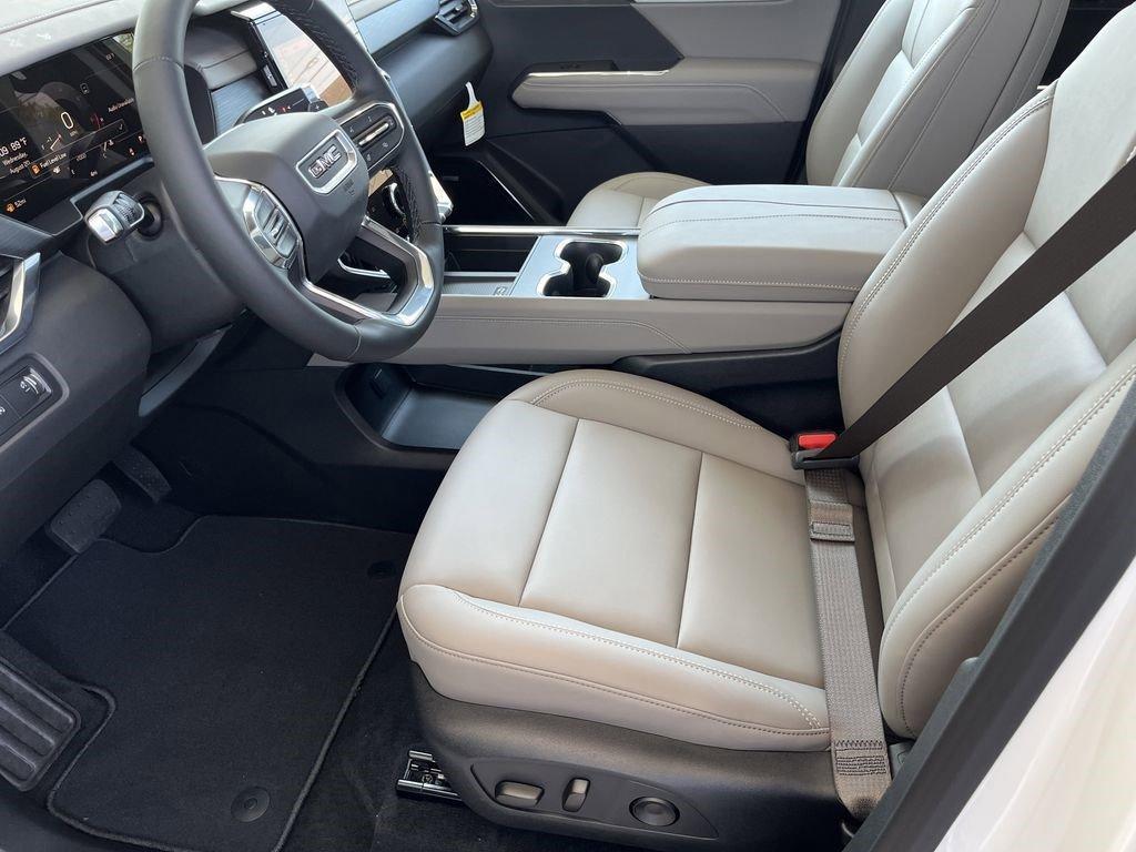 new 2026 GMC Acadia car, priced at $49,280