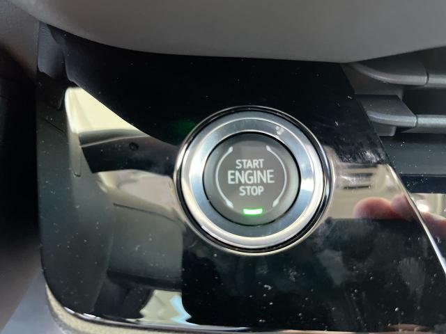 new 2025 Buick Envision car, priced at $40,235