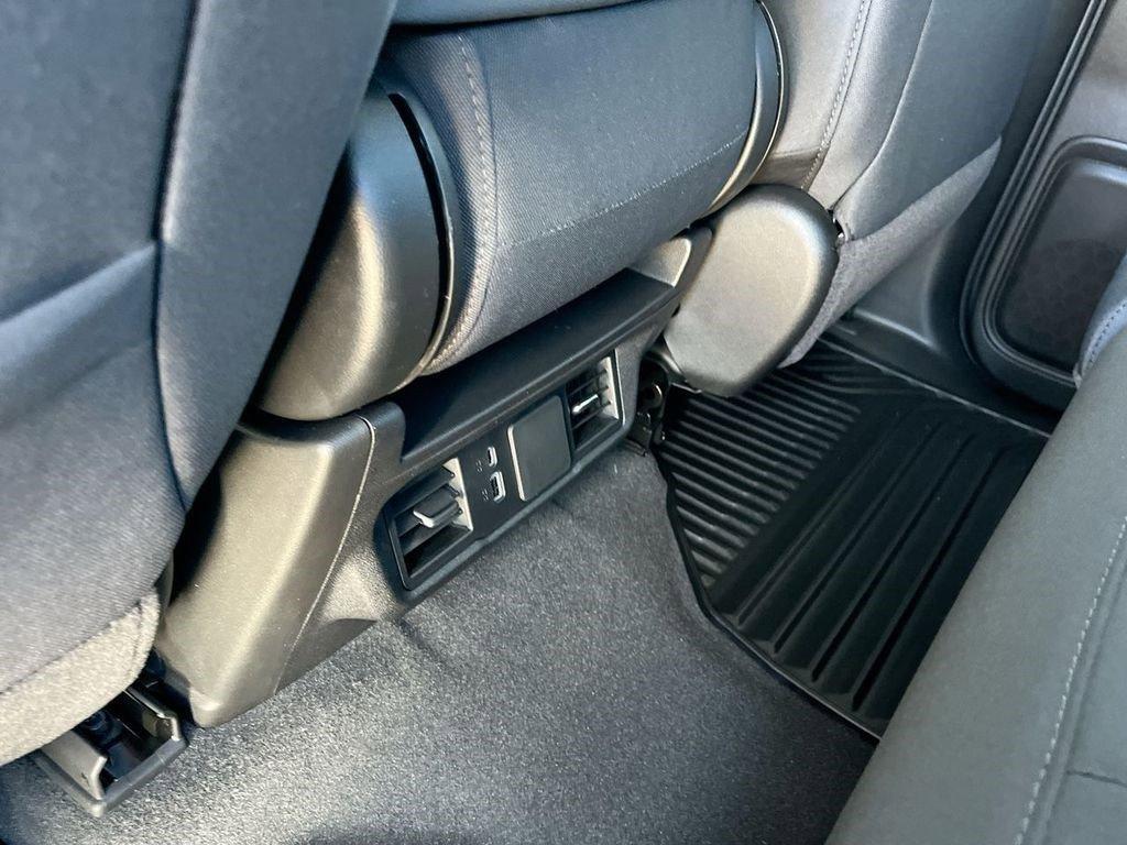 new 2026 GMC Sierra 1500 car, priced at $43,930
