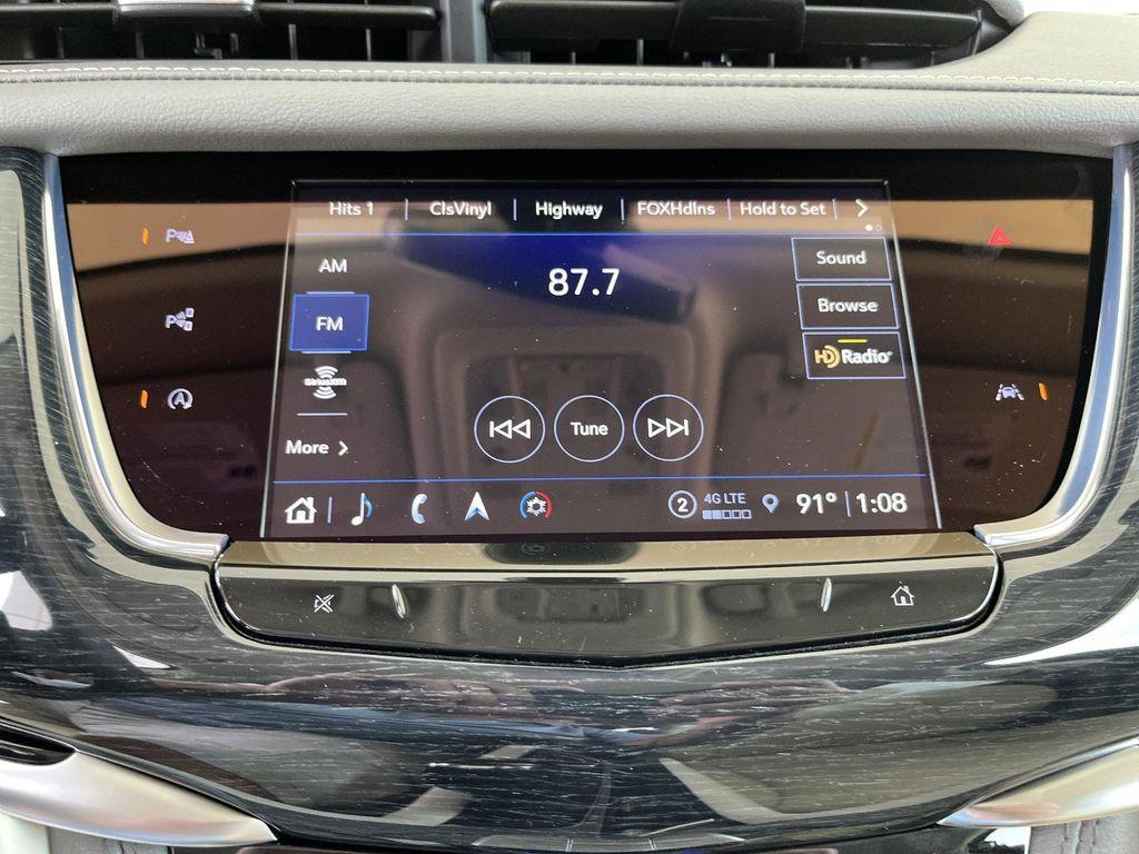 new 2025 Cadillac XT6 car, priced at $59,590