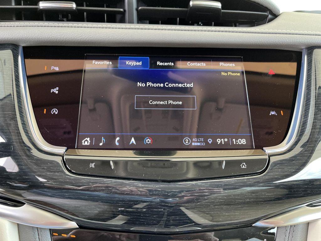 new 2025 Cadillac XT6 car, priced at $59,590