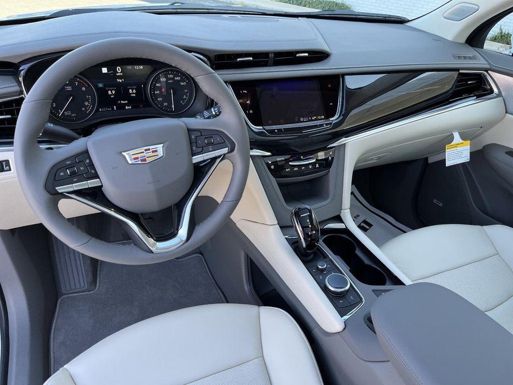 new 2025 Cadillac XT6 car, priced at $60,815