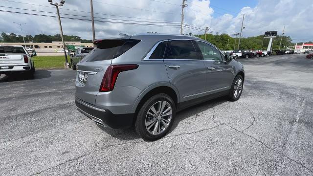 new 2025 Cadillac XT5 car, priced at $54,565