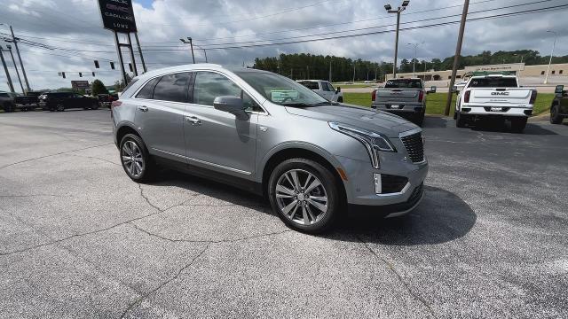 new 2025 Cadillac XT5 car, priced at $54,565