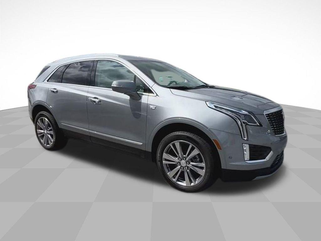 new 2025 Cadillac XT5 car, priced at $54,565