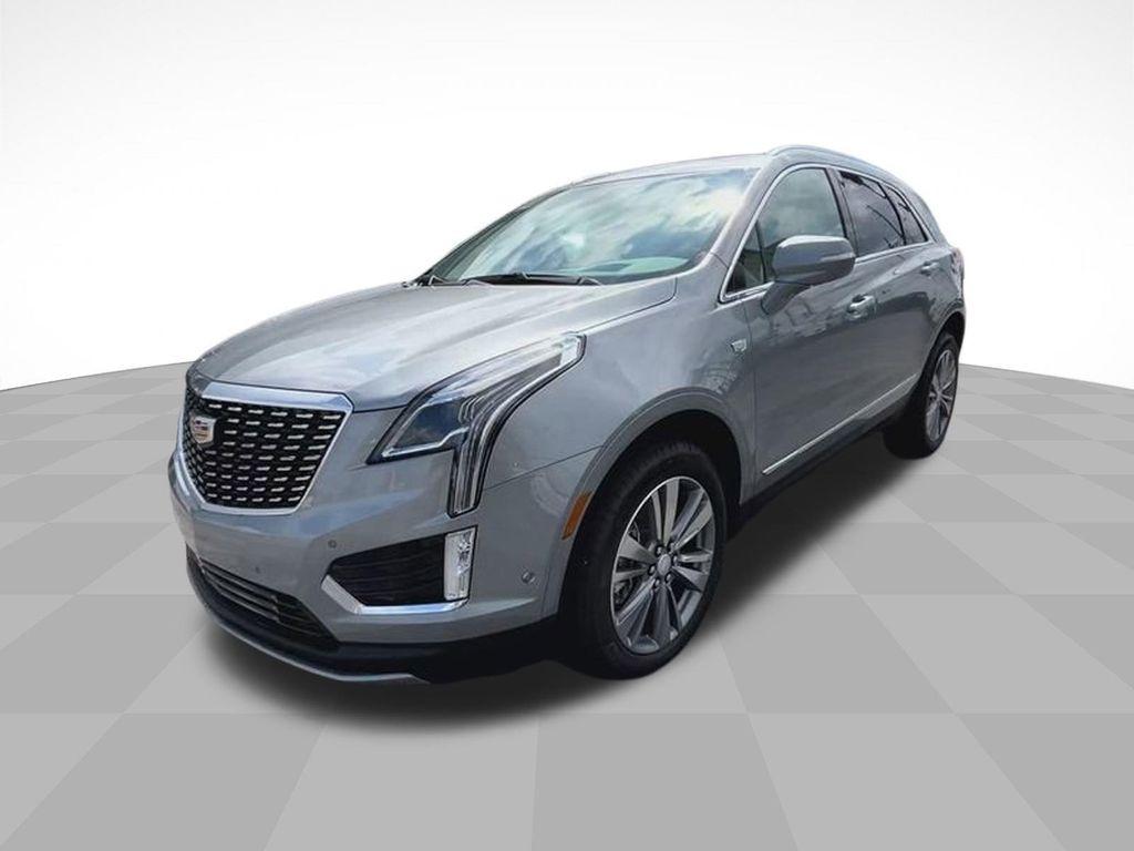 new 2025 Cadillac XT5 car, priced at $54,565