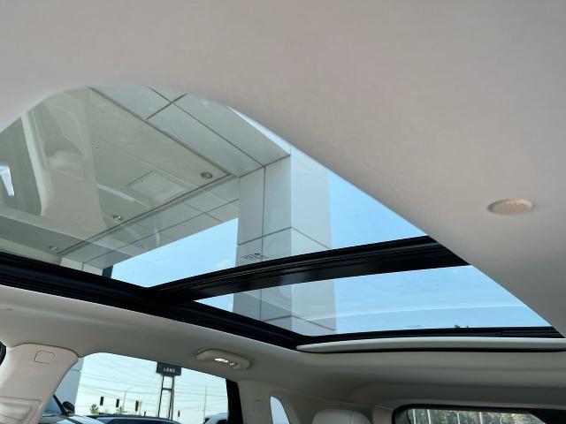 new 2025 Cadillac XT5 car, priced at $58,090