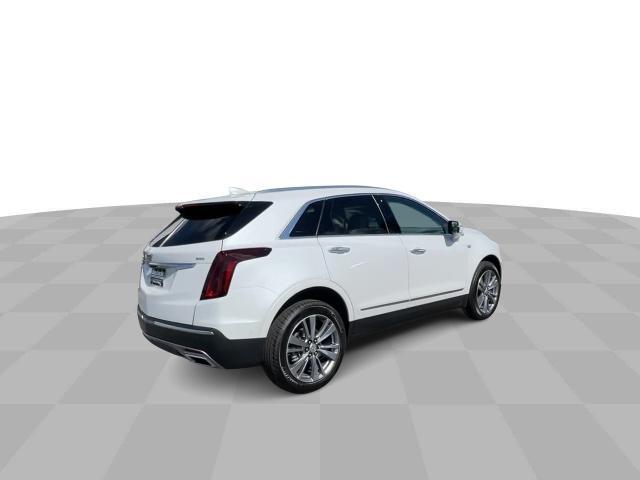 new 2025 Cadillac XT5 car, priced at $57,990