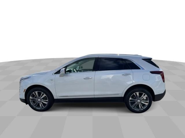 new 2025 Cadillac XT5 car, priced at $57,990