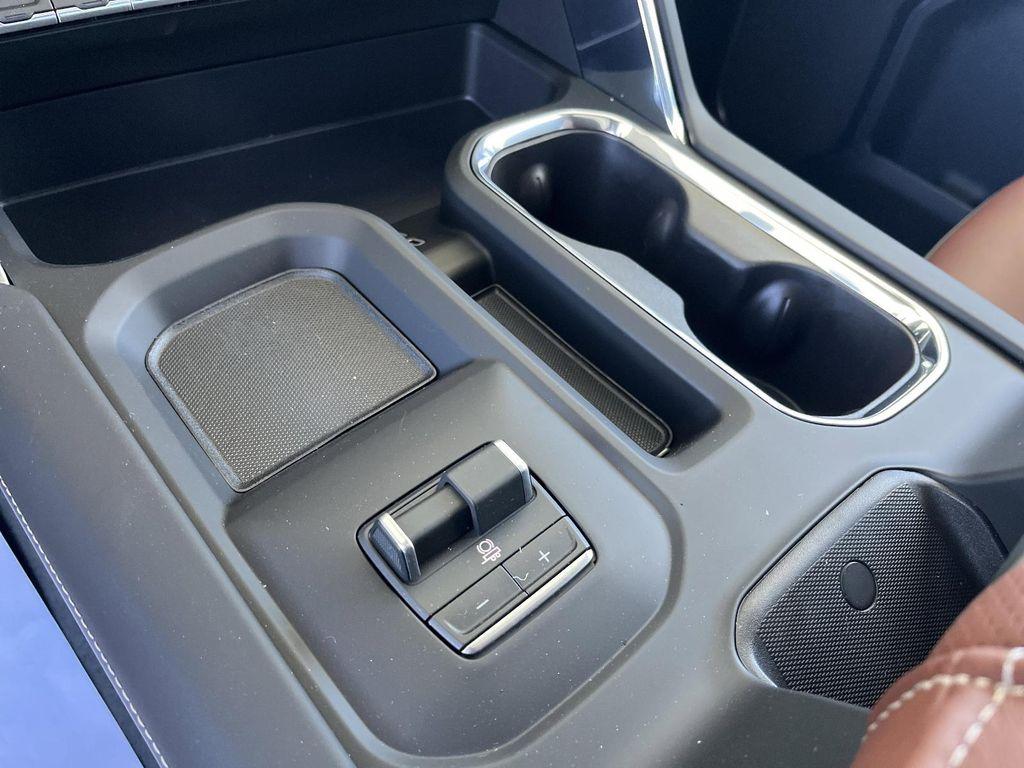 new 2026 GMC Sierra 2500 car, priced at $95,535