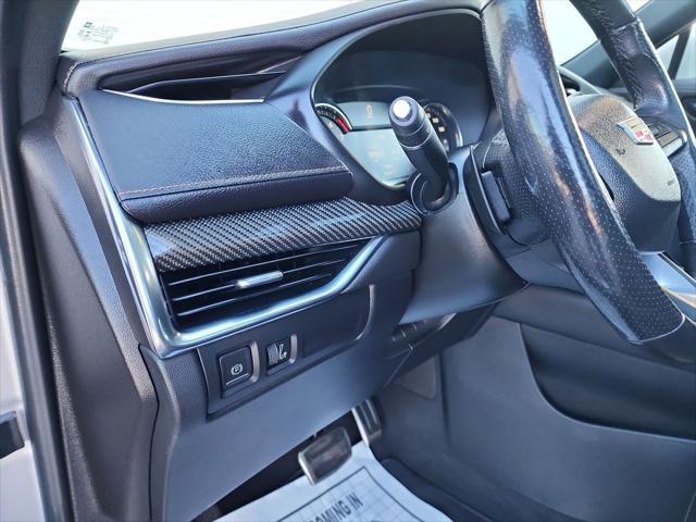 used 2021 Cadillac XT4 car, priced at $27,989