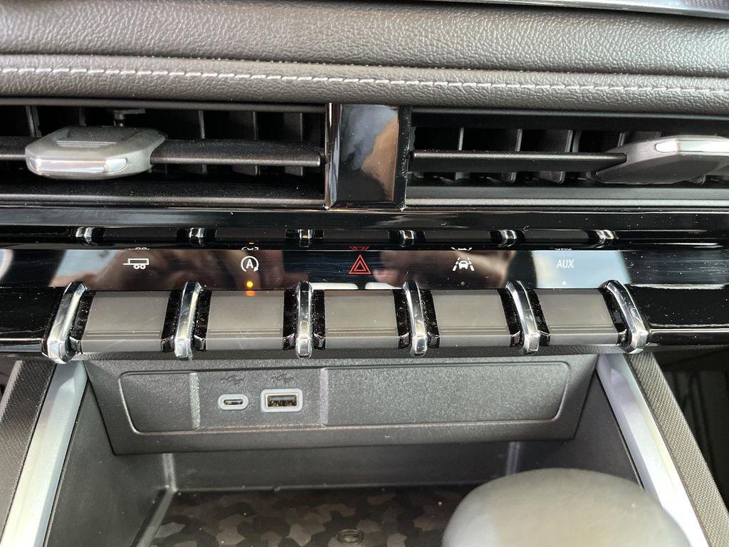 used 2024 Chevrolet Colorado car, priced at $35,900