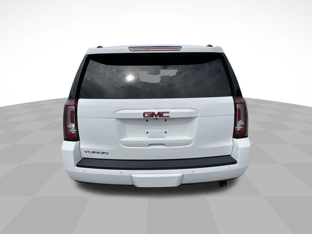 used 2015 GMC Yukon car, priced at $24,594