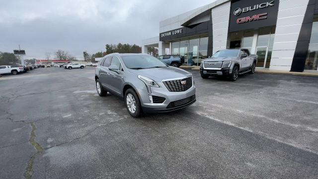 new 2025 Cadillac XT5 car, priced at $44,690