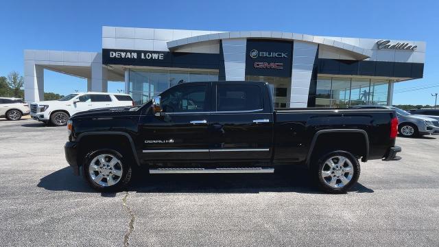 used 2017 GMC Sierra 2500 car, priced at $38,281