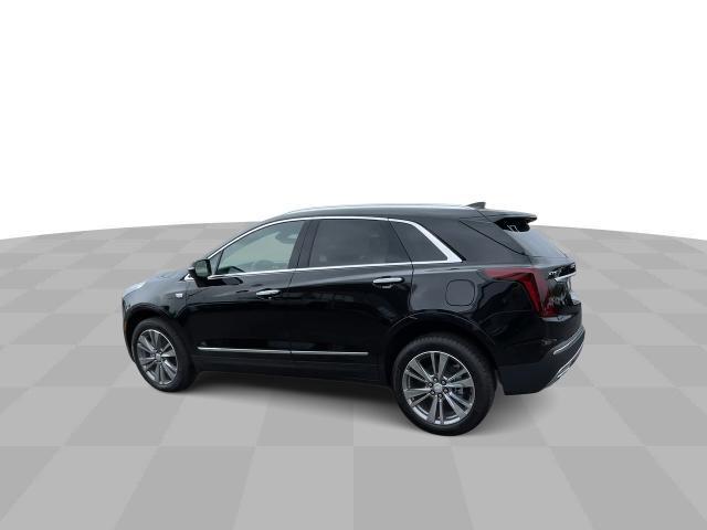 new 2025 Cadillac XT5 car, priced at $57,390