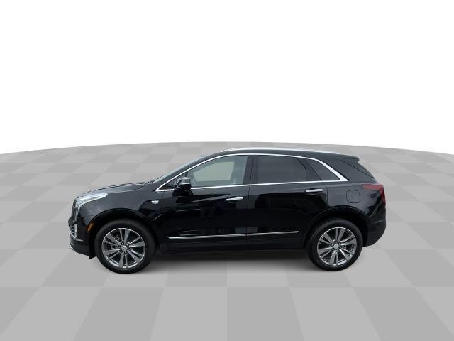 new 2025 Cadillac XT5 car, priced at $57,390