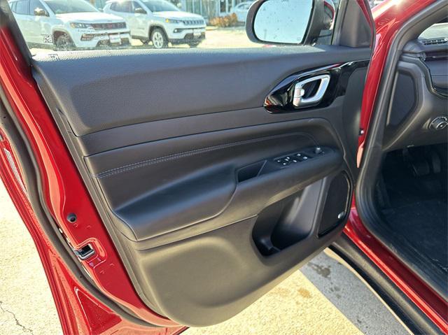 new 2025 Jeep Compass car, priced at $36,991