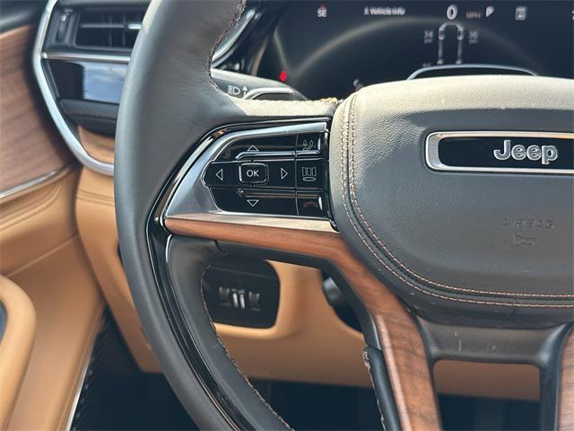 new 2025 Jeep Grand Cherokee L car, priced at $70,487