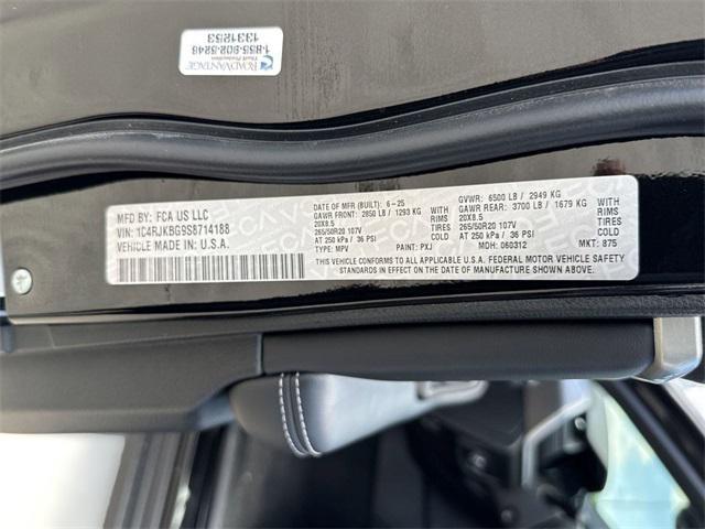 new 2025 Jeep Grand Cherokee L car, priced at $49,992