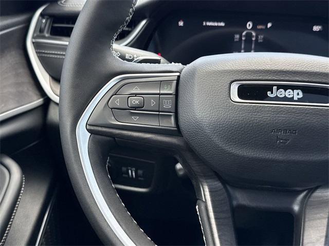 new 2025 Jeep Grand Cherokee L car, priced at $49,992