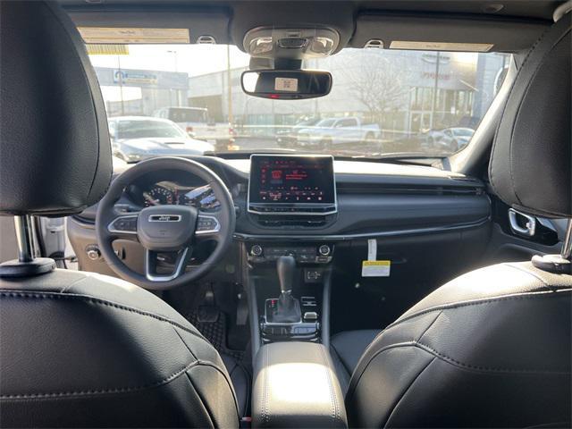 new 2025 Jeep Compass car, priced at $33,302