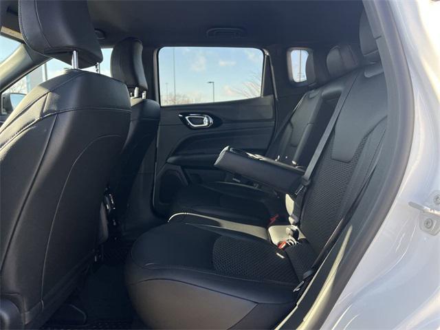 new 2025 Jeep Compass car, priced at $33,302
