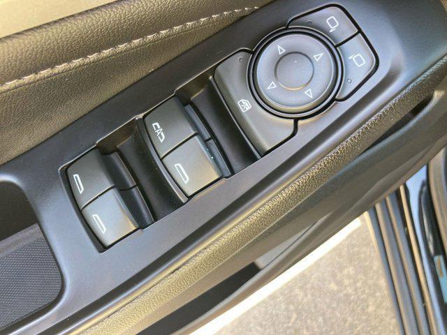 used 2023 Chevrolet Traverse car, priced at $26,498