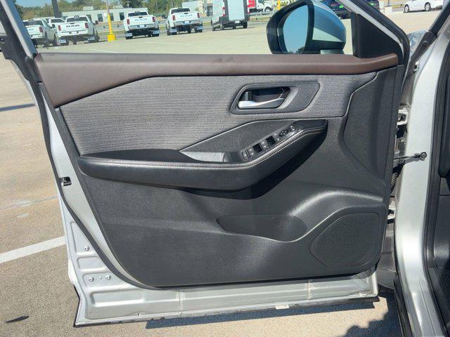 used 2023 Nissan Rogue car, priced at $20,999