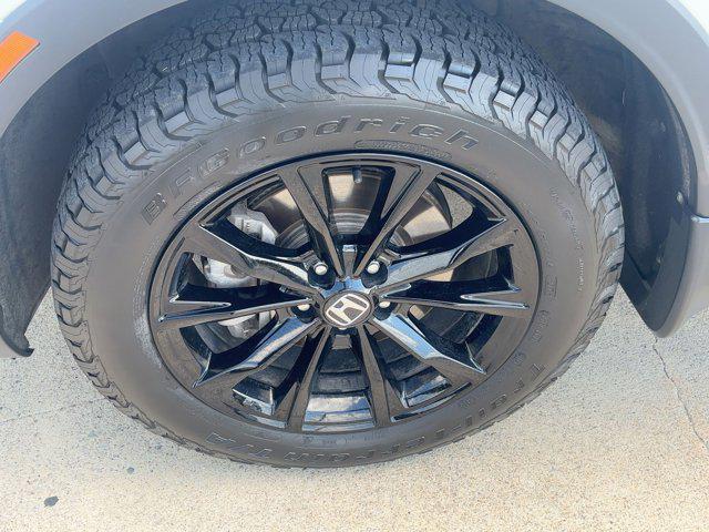 used 2023 Honda CR-V Hybrid car, priced at $26,999