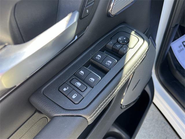new 2025 Ram 1500 car, priced at $62,523