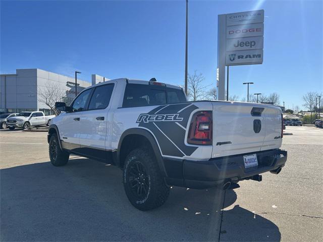 new 2025 Ram 1500 car, priced at $62,991