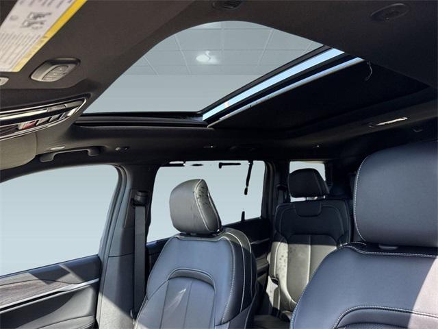 new 2025 Jeep Grand Cherokee L car, priced at $52,192