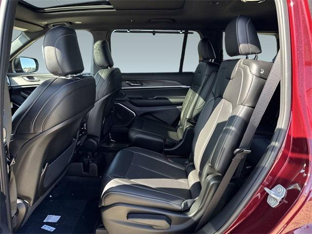 new 2025 Jeep Grand Cherokee L car, priced at $52,192