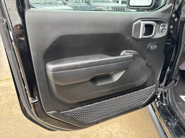 used 2023 Jeep Gladiator car, priced at $34,877