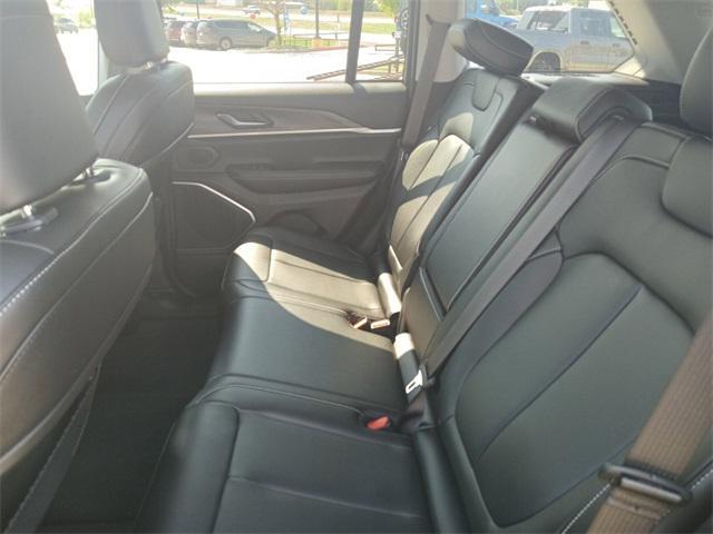 new 2023 Jeep Grand Cherokee car, priced at $52,991