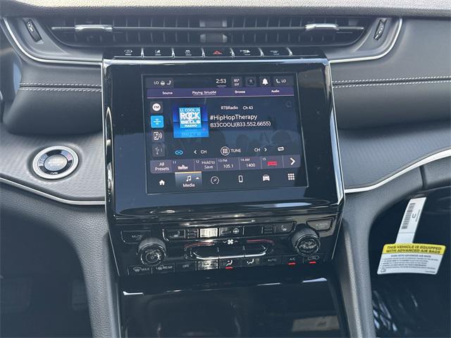 new 2025 Jeep Grand Cherokee car, priced at $39,971