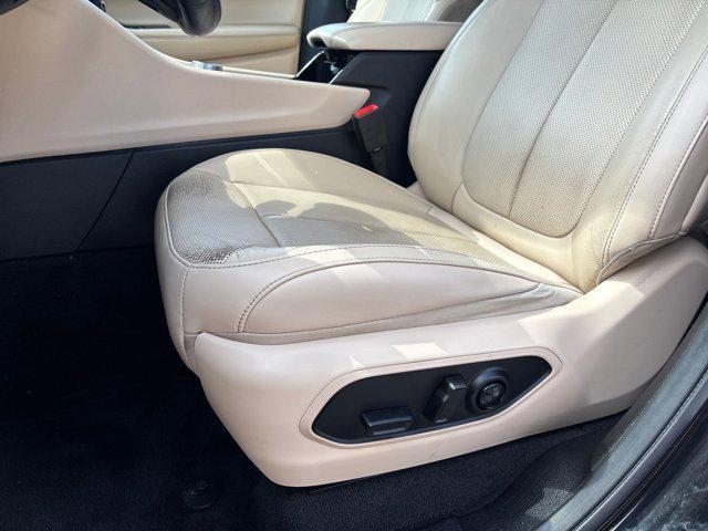 used 2021 Jeep Grand Cherokee L car, priced at $27,297