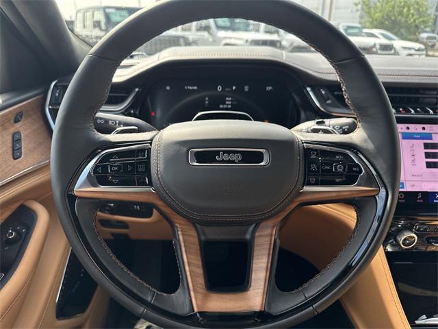 new 2025 Jeep Grand Cherokee L car, priced at $70,487