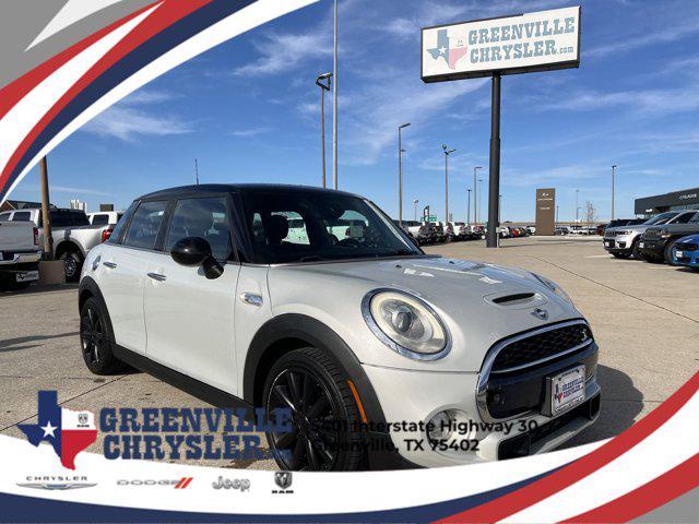 used 2015 MINI Hardtop car, priced at $10,999