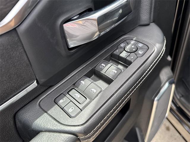 new 2025 Ram 2500 car, priced at $77,991