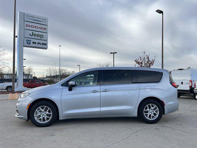 used 2023 Chrysler Pacifica car, priced at $25,999