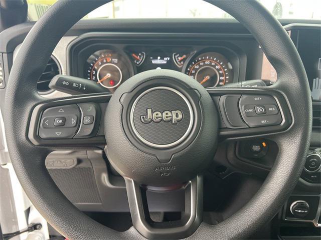 new 2025 Jeep Gladiator car, priced at $39,491