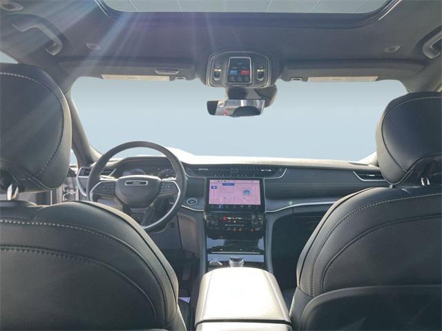 new 2025 Jeep Grand Cherokee L car, priced at $47,492