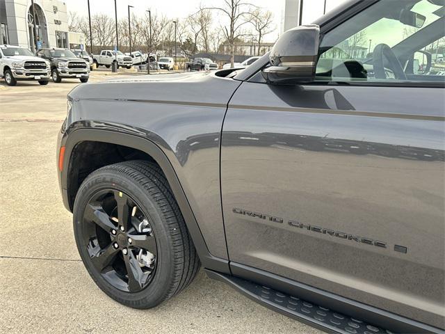 new 2025 Jeep Grand Cherokee L car, priced at $41,841