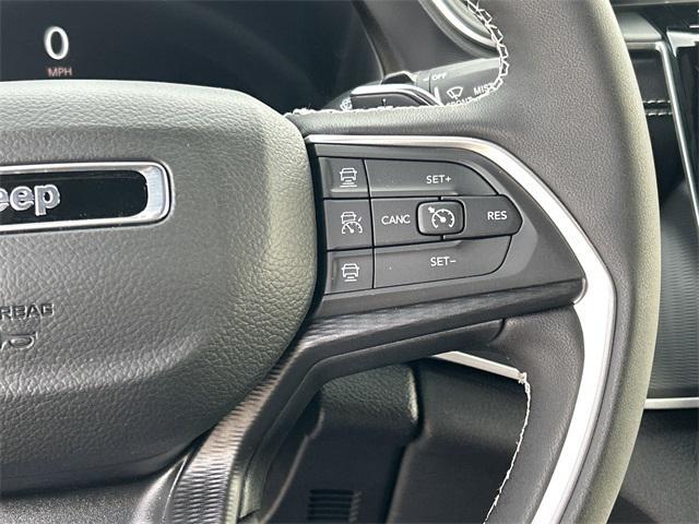 new 2025 Jeep Grand Cherokee L car, priced at $41,841