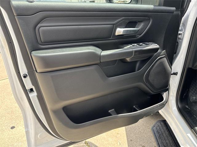 new 2025 Ram 1500 car, priced at $46,521